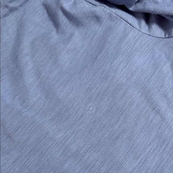 Croft & Barrow Perriwinkle and Pink Button-Up Tops - Picture 10 of 12